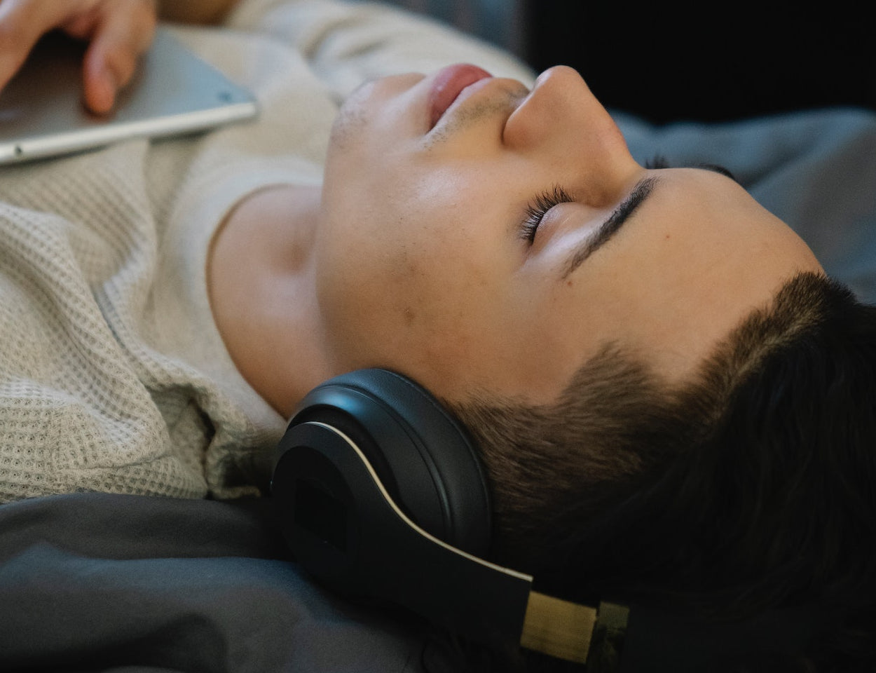 5 Best Sounds to Fall Asleep Fast (and Stay Asleep)